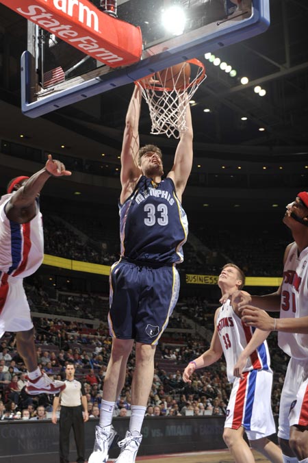 任与尊重 任与尊重