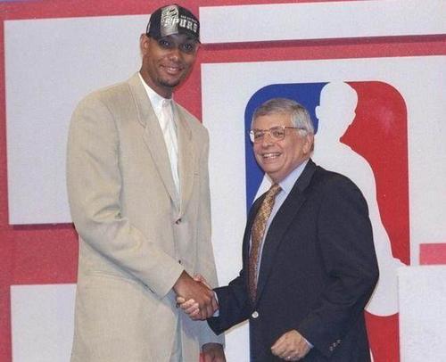 位置被挤压 位置被挤压